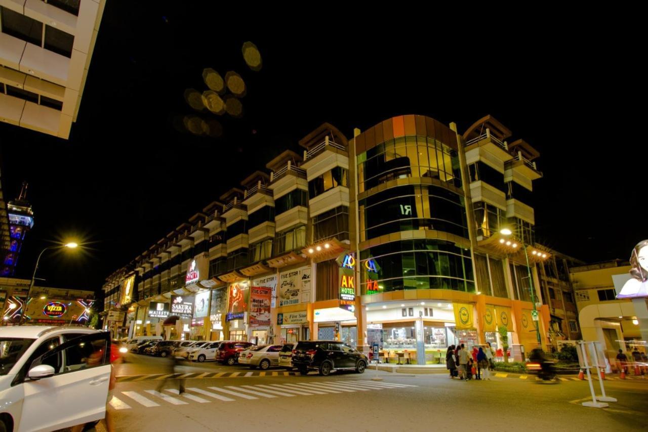 Ak Hotel Nagoya Hill Batam Extérieur photo